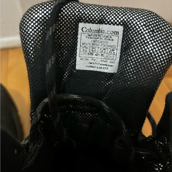 Columbia Men’s Boots - Picture 4 of 6